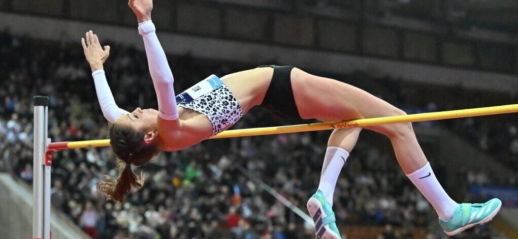 Прыгунья в высоту Кристина Королева выиграла зимний чемпионат России по легкой атлетике