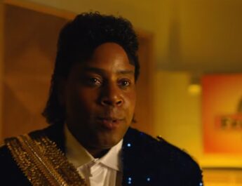 В новом тизере «Очень страшного кино 6» пародируют «Майкла»